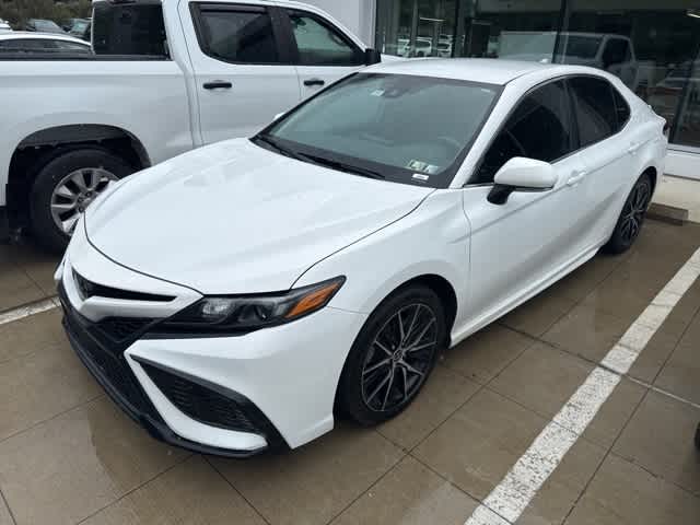 Thumbnail: 2022 Toyota Camry - 1