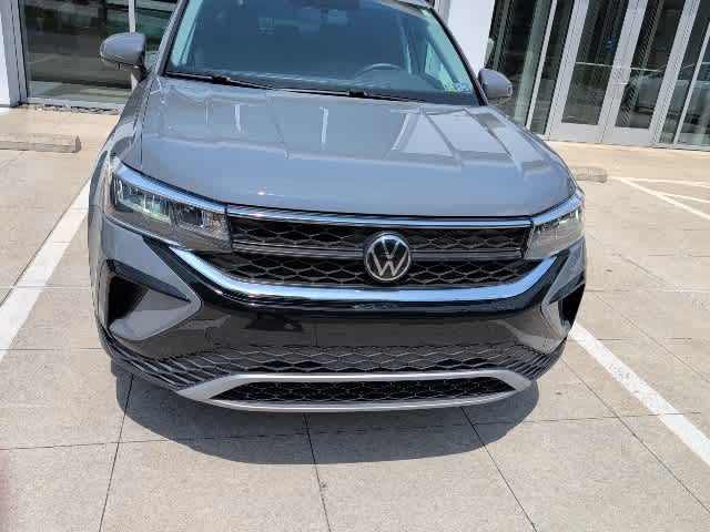 Thumbnail: 2022 Volkswagen Taos - 7