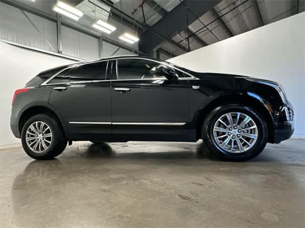 Used 2018 CADILLAC XT5 Luxury AWD SUV