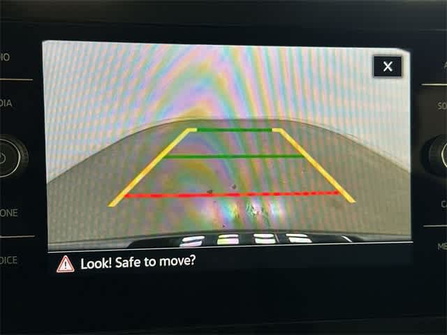 Thumbnail: 2025 Volkswagen Taos - 14