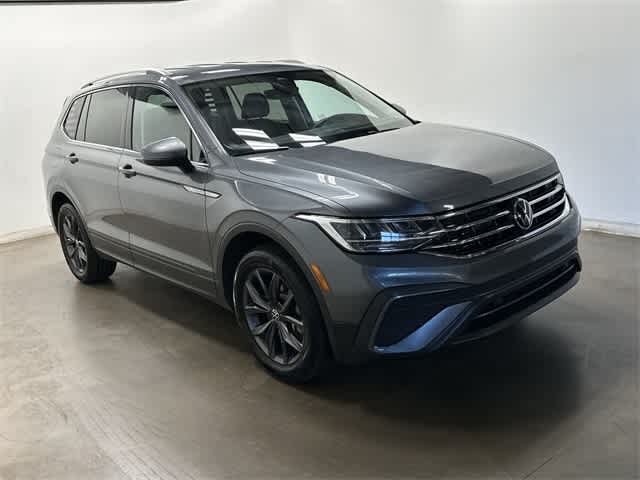 Thumbnail: 2022 Volkswagen Tiguan - 31
