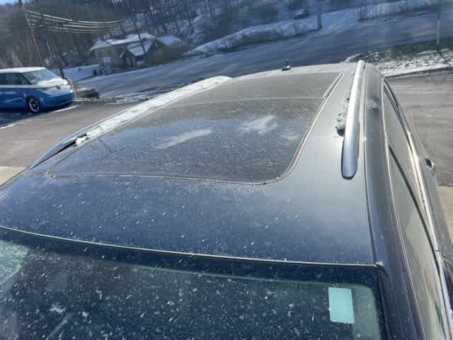 Thumbnail: 2022 Volkswagen Tiguan - 8