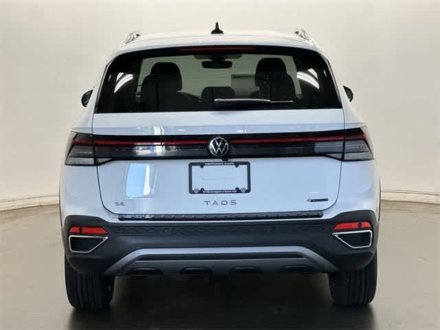 Thumbnail: 2025 Volkswagen Taos - 4