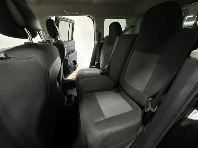 Thumbnail: 2015 Jeep Patriot - 15