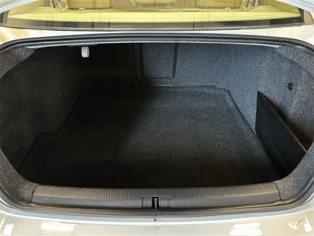 Thumbnail: 2009 Volkswagen Jetta - 20