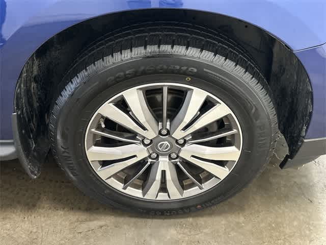 Thumbnail: 2019 Nissan Pathfinder - 5