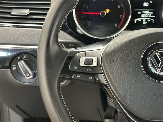 Thumbnail: 2015 Volkswagen Jetta - 8