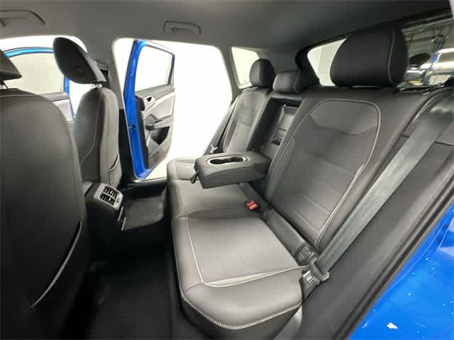 Thumbnail: 2023 Volkswagen Taos - 18