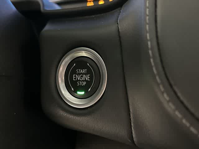 Thumbnail: 2022 Chevrolet Tahoe - 11