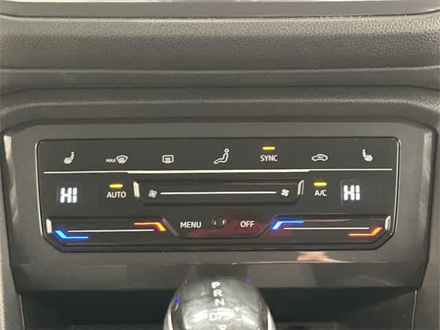 Thumbnail: 2023 Volkswagen Tiguan - 15