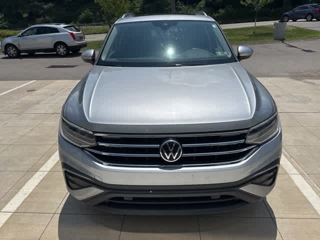 Thumbnail: 2022 Volkswagen Tiguan - 2