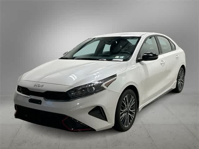 2023 Kia Forte GT-Line's photo