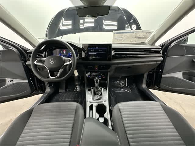 Thumbnail: 2026 Volkswagen Jetta - 18