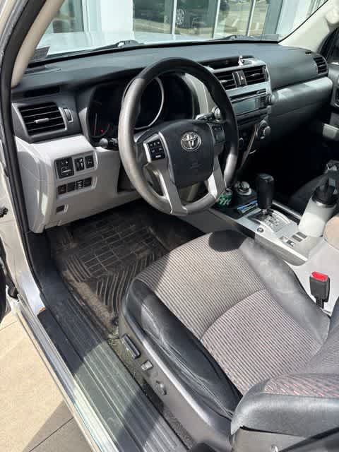 Thumbnail: 2013 Toyota 4Runner - 10