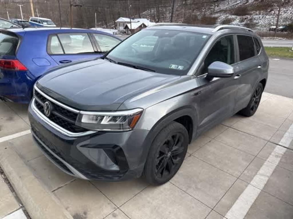 Used 2023 Volkswagen Taos SE SUV