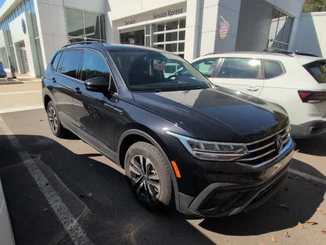 Thumbnail: 2022 Volkswagen Tiguan - 5