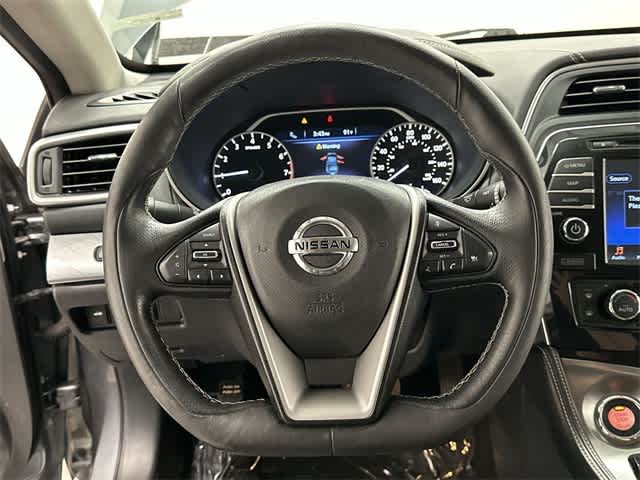 Thumbnail: 2017 Nissan Maxima - 8