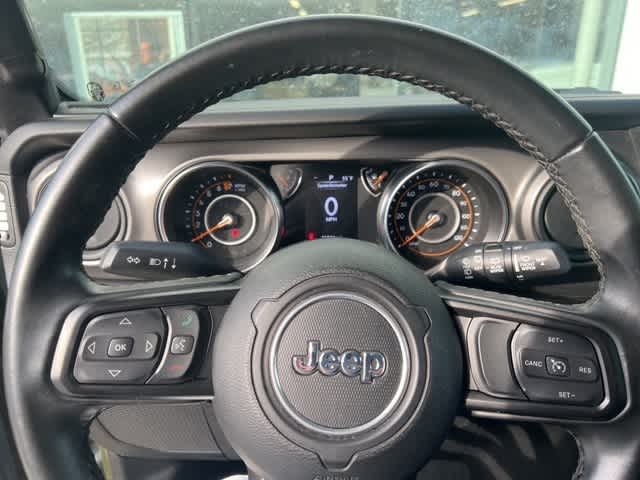 Thumbnail: 2022 Jeep Wrangler - 12