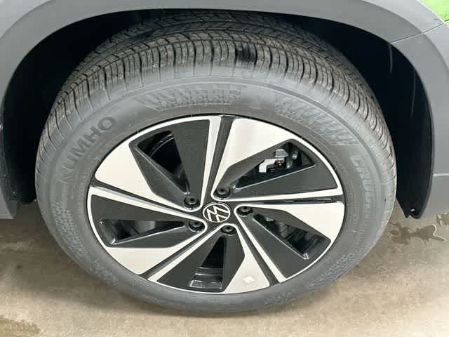 Thumbnail: 2026 Volkswagen Taos - 5