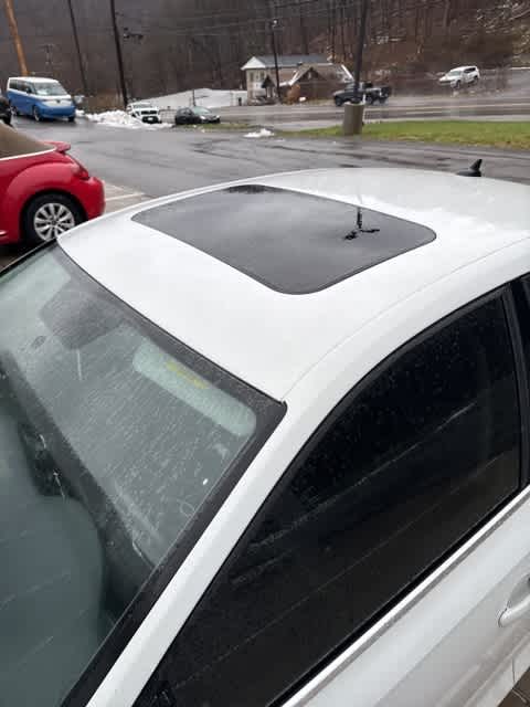 Thumbnail: 2017 Volkswagen Jetta - 10