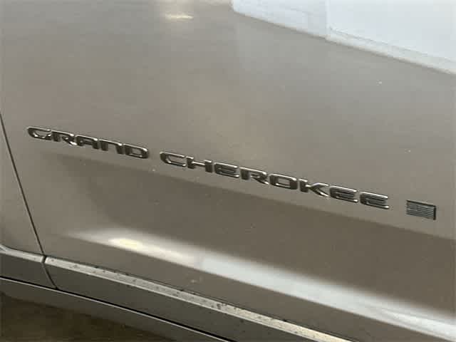 Thumbnail: 2023 Jeep Grand Cherokee - 28