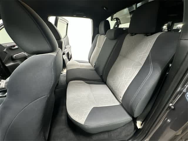 Thumbnail: 2021 Toyota Tacoma - 18