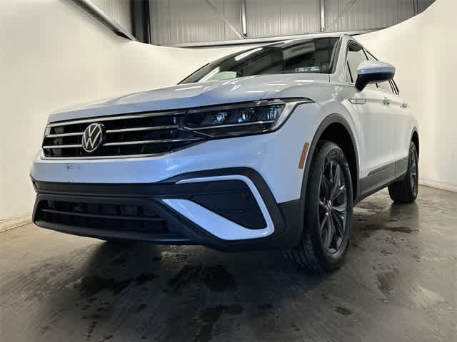 Thumbnail: 2023 Volkswagen Tiguan - 28