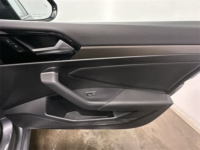 Thumbnail: 2021 Volkswagen Jetta - 26