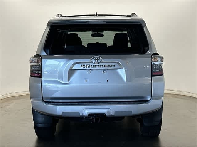 2019 Toyota 4Runner SR5 4