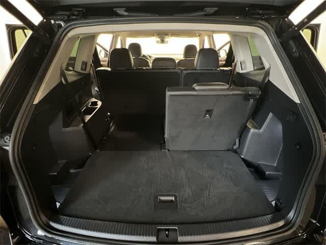 Thumbnail: 2024 Volkswagen Atlas - 25