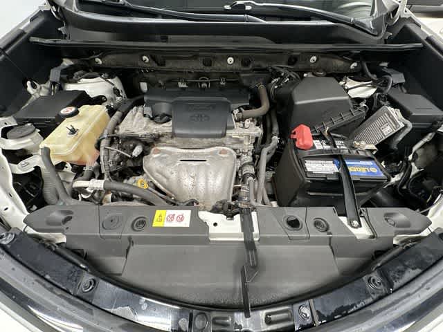 Thumbnail: 2018 Toyota RAV4 - 26