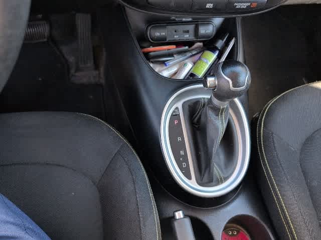 Thumbnail: 2015 Kia Soul - 16