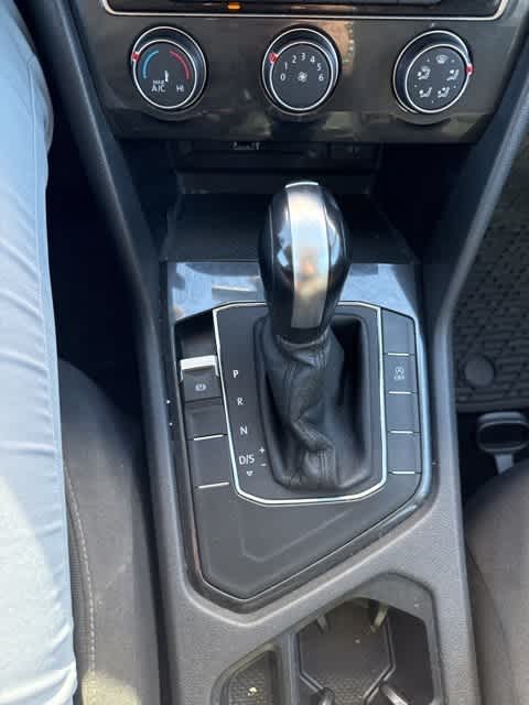 Thumbnail: 2018 Volkswagen Tiguan - 19