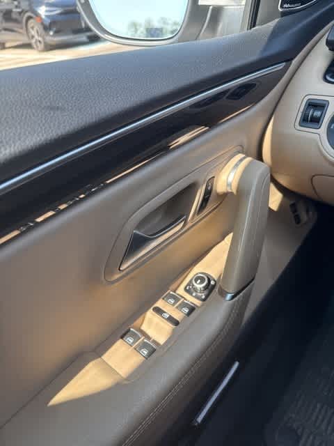 Thumbnail: 2014 Volkswagen CC - 17