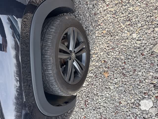 Thumbnail: 2022 Volkswagen Atlas - 10