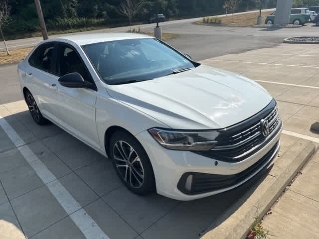 Thumbnail: 2023 Volkswagen Jetta - 3