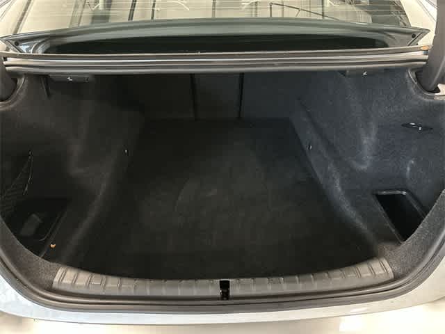 Thumbnail: 2018 BMW 5 Series - 25