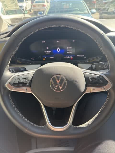 Thumbnail: 2025 Volkswagen Taos - 14