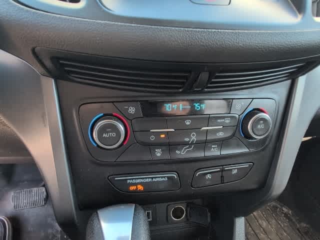 Thumbnail: 2017 Ford Escape - 17