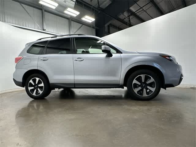 Thumbnail: 2018 Subaru Forester - 3