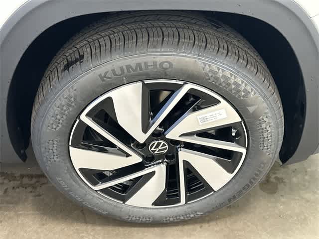 Thumbnail: 2026 Volkswagen Atlas - 5