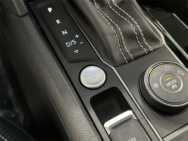 Thumbnail: 2022 Volkswagen Atlas - 10