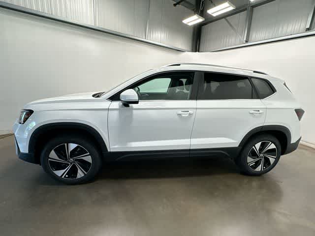 Thumbnail: 2026 Volkswagen Taos - 2