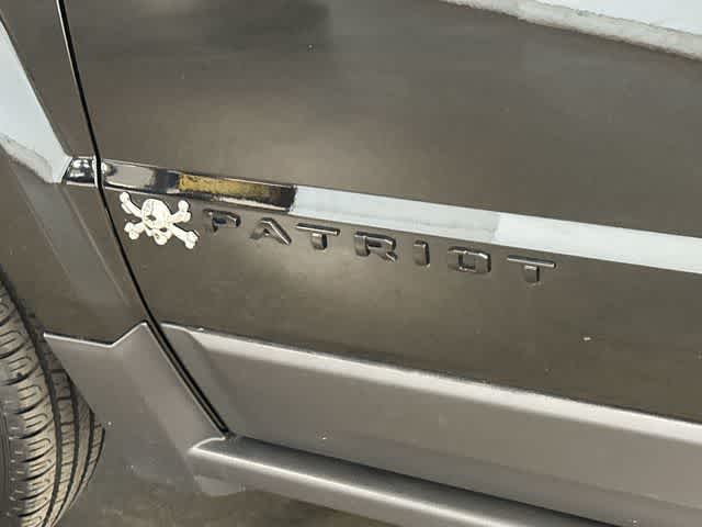 Thumbnail: 2015 Jeep Patriot - 24