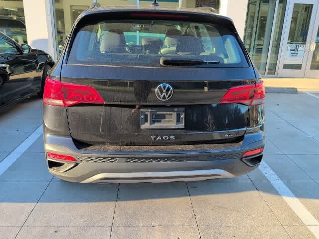 2023 Volkswagen Taos S photo 2