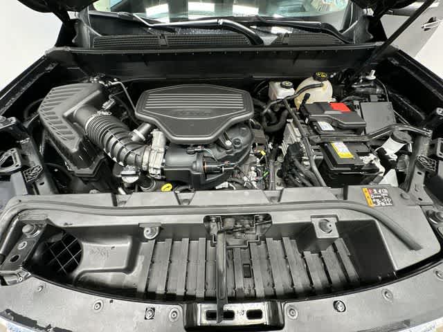 Thumbnail: 2023 GMC Acadia - 31