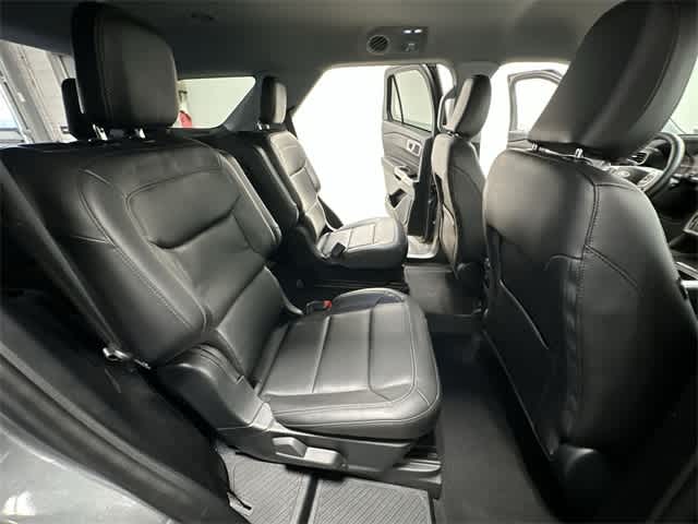 Thumbnail: 2022 Ford Explorer - 24