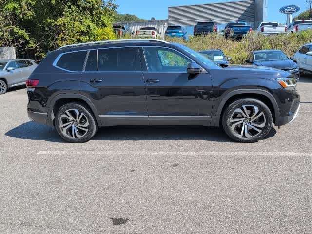 2021 Volkswagen Atlas SEL Premium photo 2