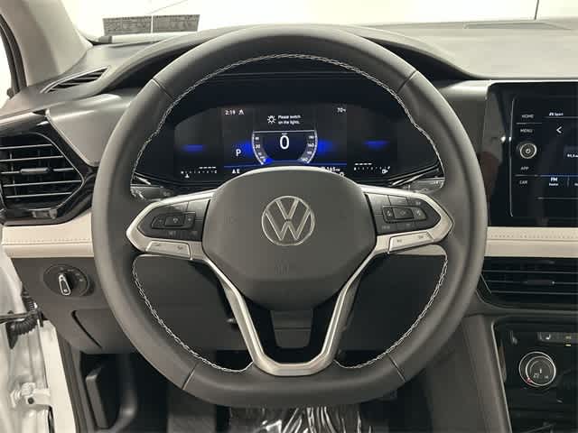 Thumbnail: 2025 Volkswagen Taos - 7