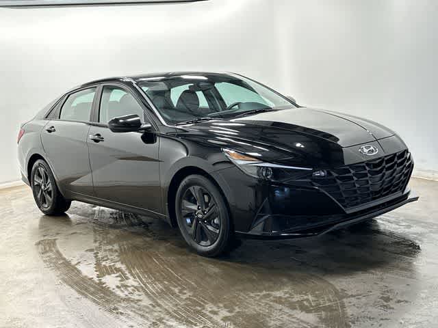 Thumbnail: 2023 Hyundai Elantra - 29